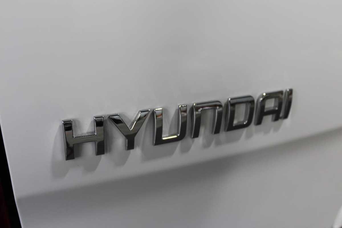 2016 Hyundai IMAX TQ3-W Series II