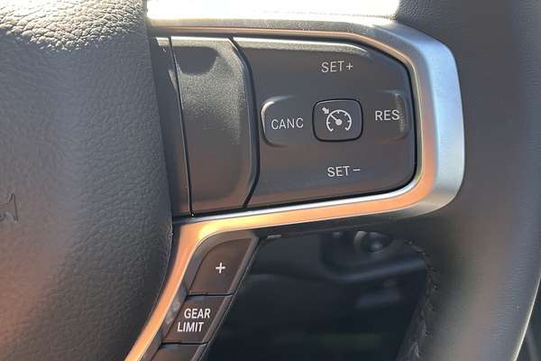 2023 RAM 1500 Big Horn DT 4X4 LWB