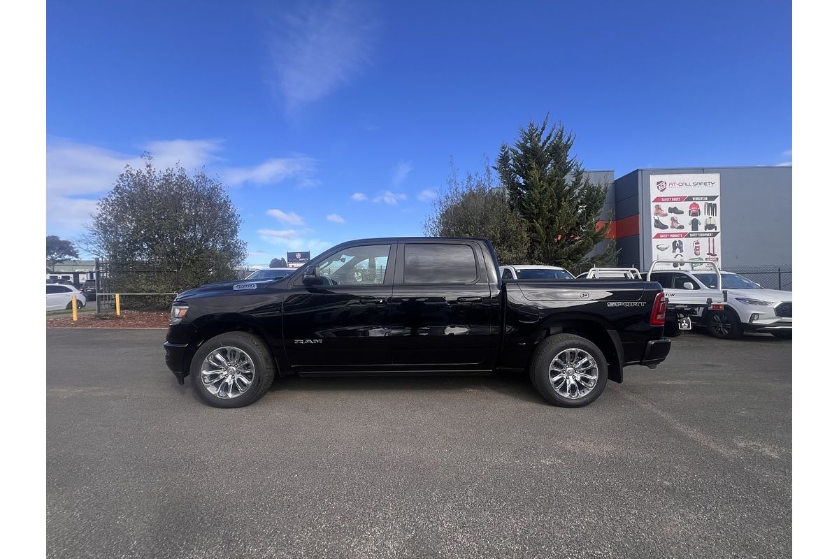 2023 RAM 1500 Laramie Sport RamBox DT 4X4 SWB