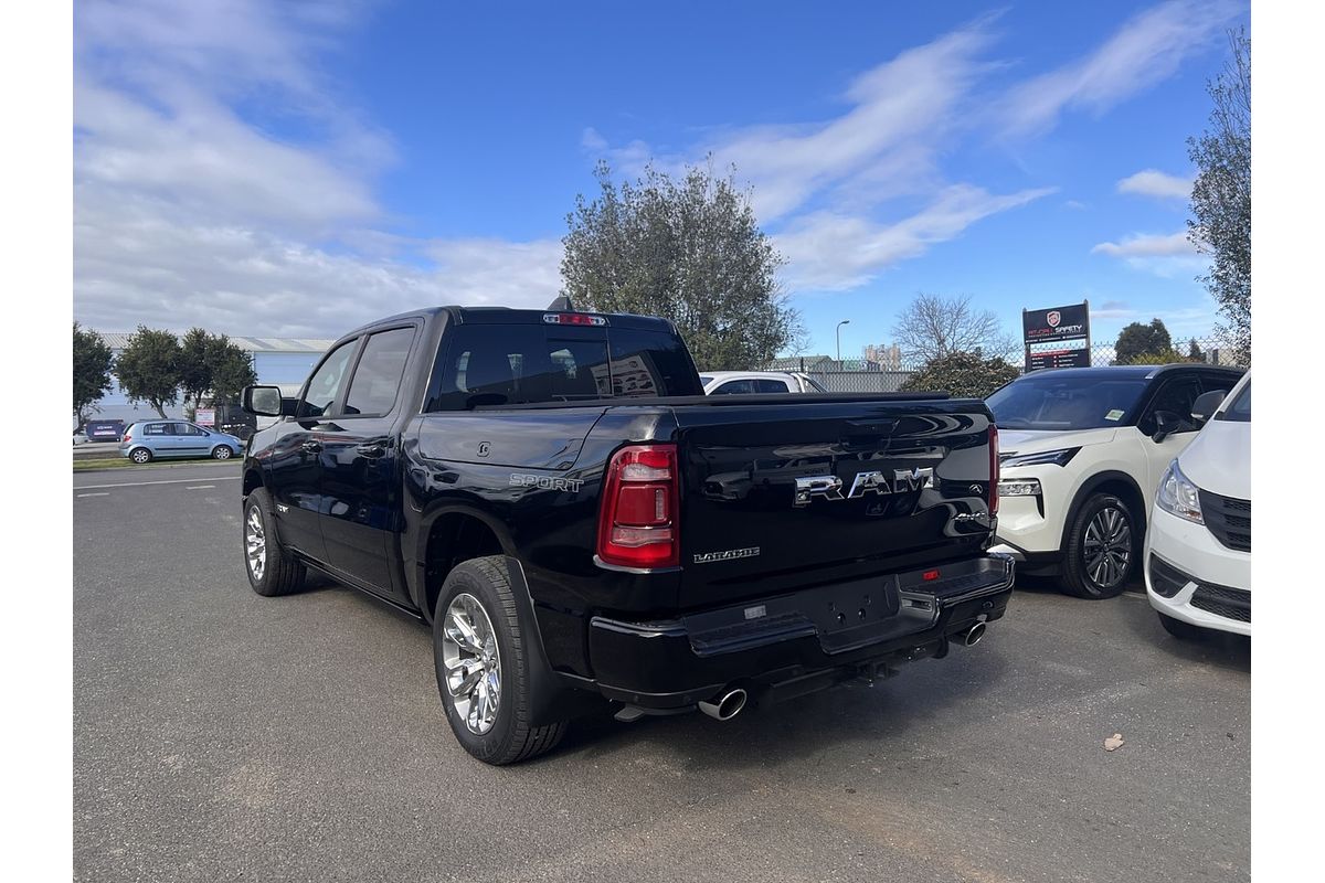 2023 RAM 1500 Laramie Sport RamBox DT 4X4 SWB