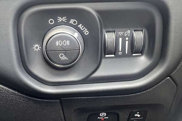 2023 RAM 1500 Laramie Sport RamBox DT 4X4 SWB