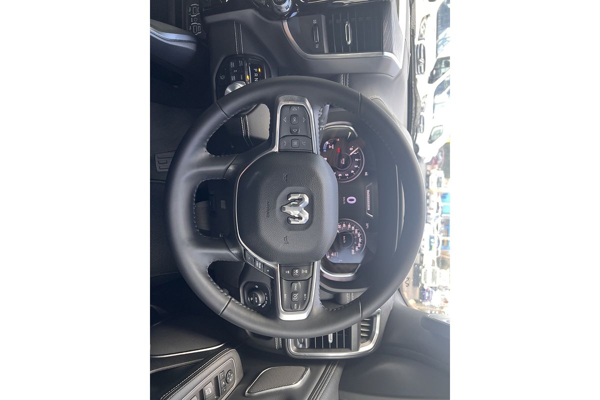 2023 RAM 1500 Laramie Sport RamBox DT 4X4 SWB