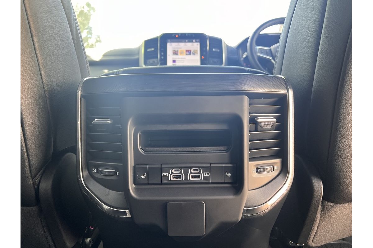 2023 RAM 1500 Laramie Sport RamBox DT 4X4 SWB
