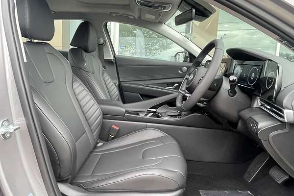 2024 Hyundai i30 Premium CN7.V2