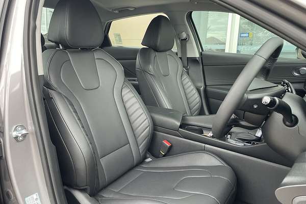 2024 Hyundai i30 Premium CN7.V2