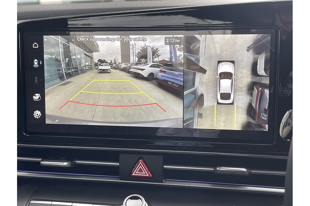 2024 Hyundai i30 Premium CN7.V2