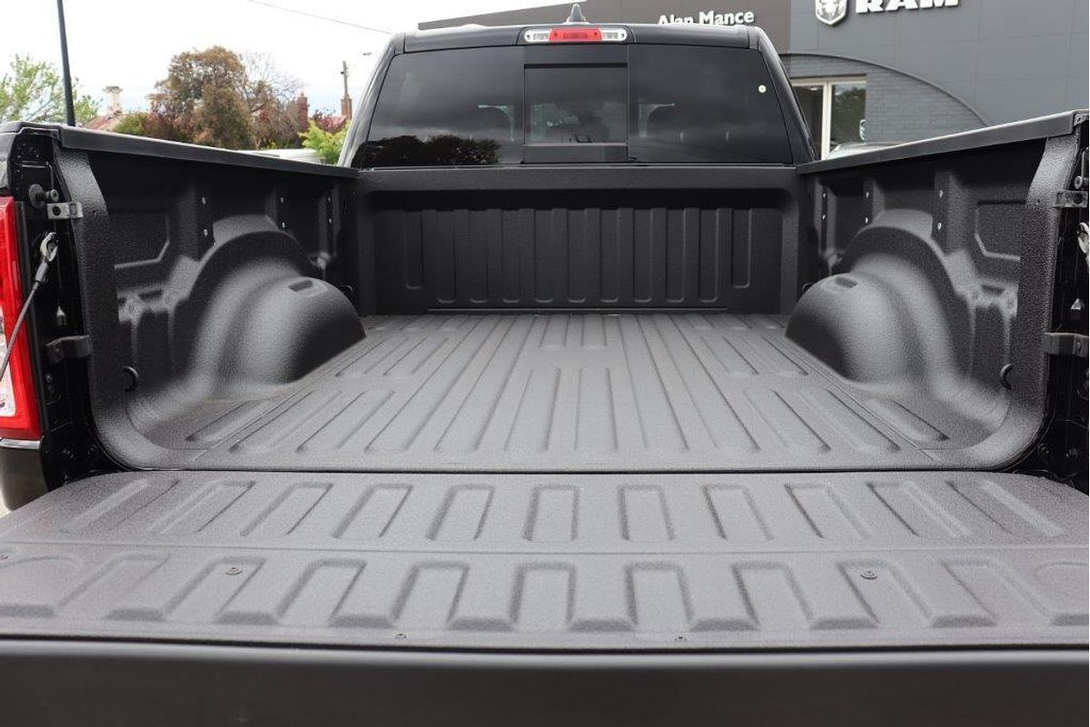 2023 RAM 1500 Big Horn DT 4X4 LWB