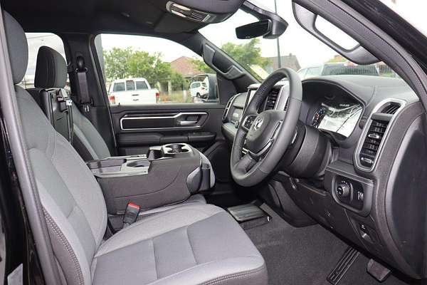2023 RAM 1500 Big Horn DT 4X4 LWB