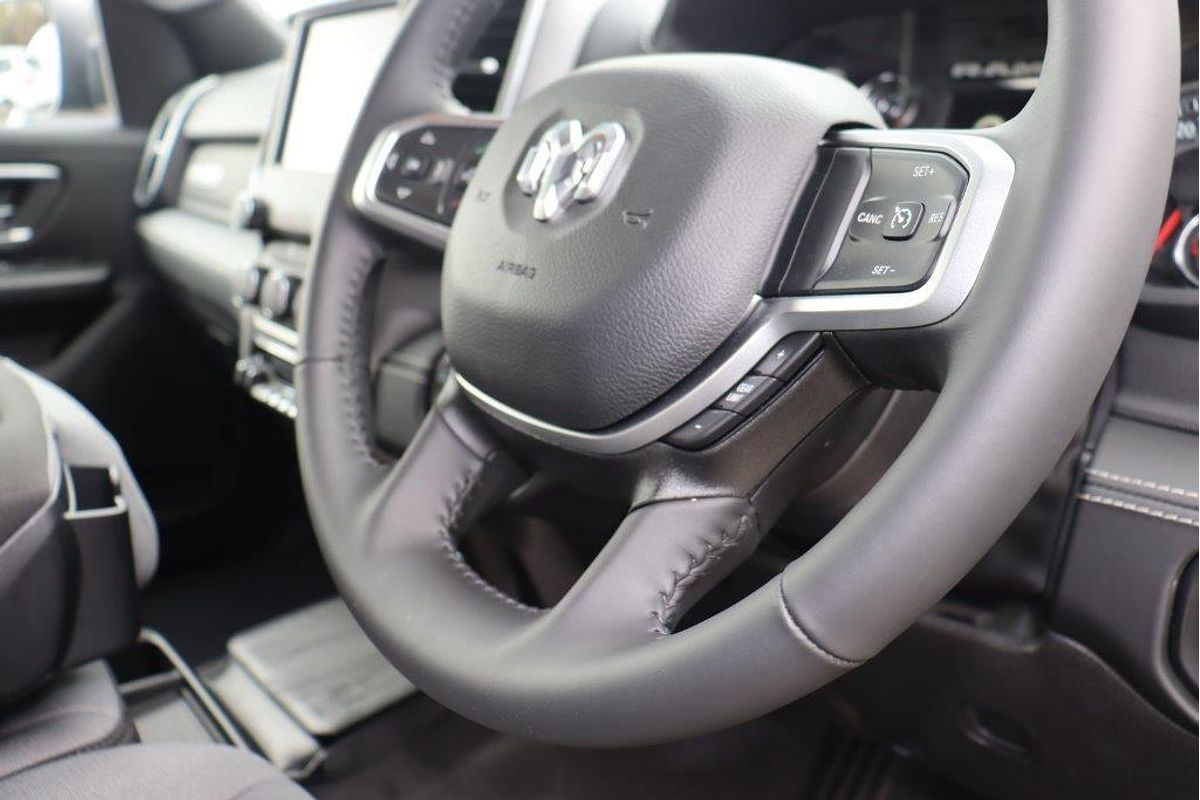 2023 RAM 1500 Big Horn DT 4X4 LWB