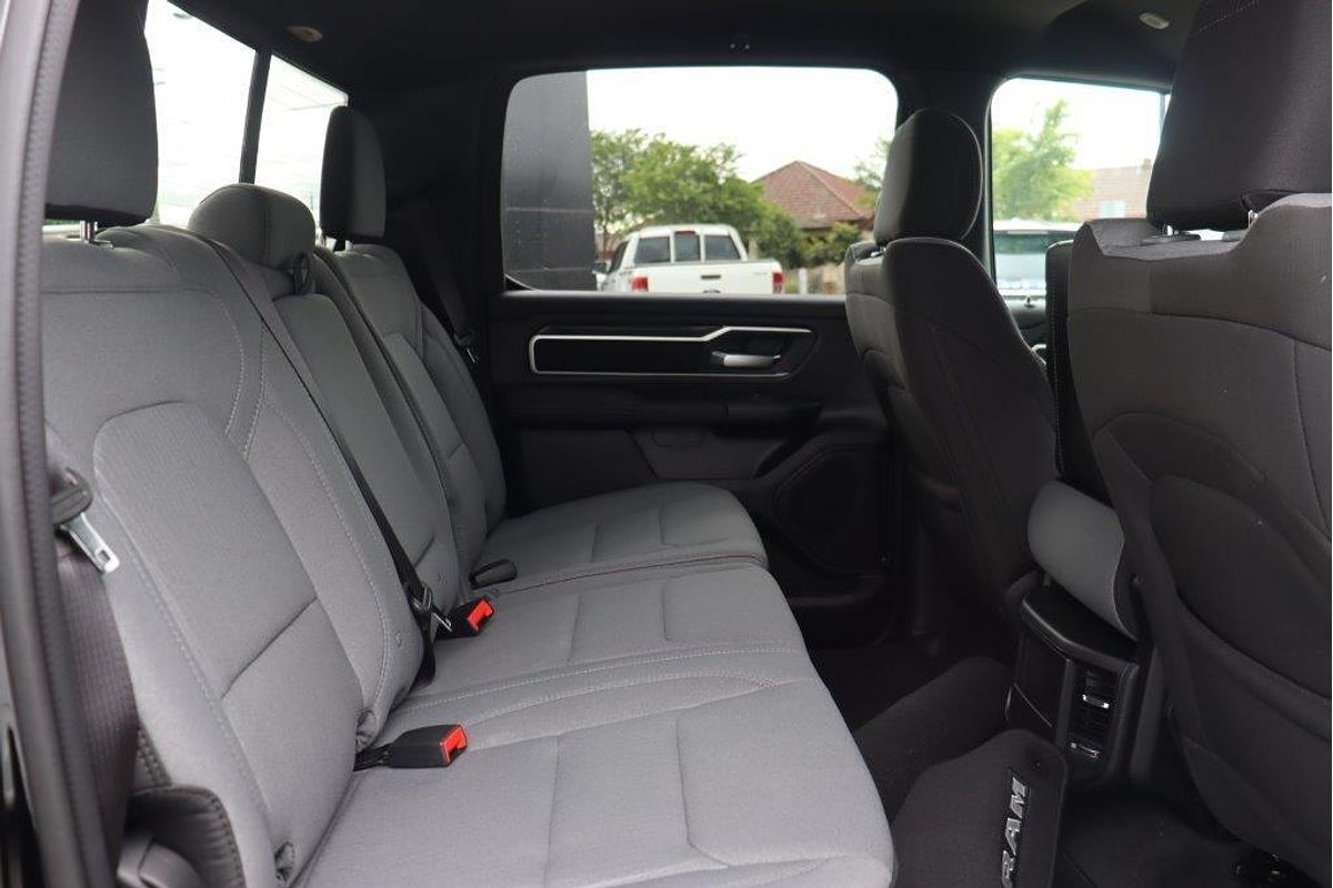 2023 RAM 1500 Big Horn DT 4X4 LWB