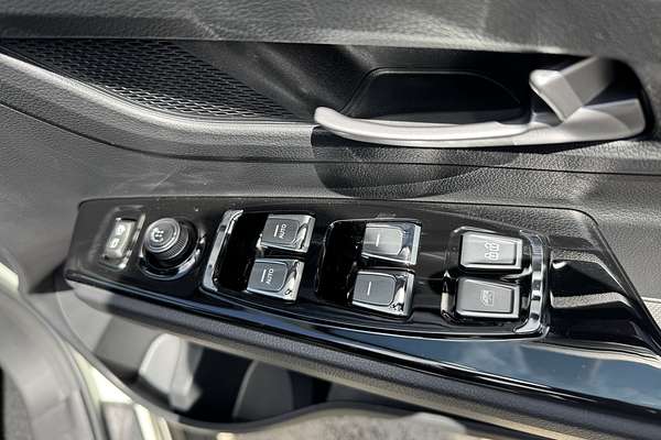 2024 SsangYong Korando Ultimate LTD C300