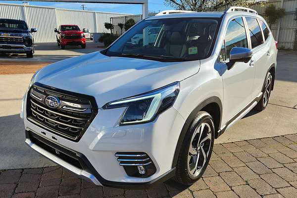 2024 Subaru Forester 2.5i-S S5