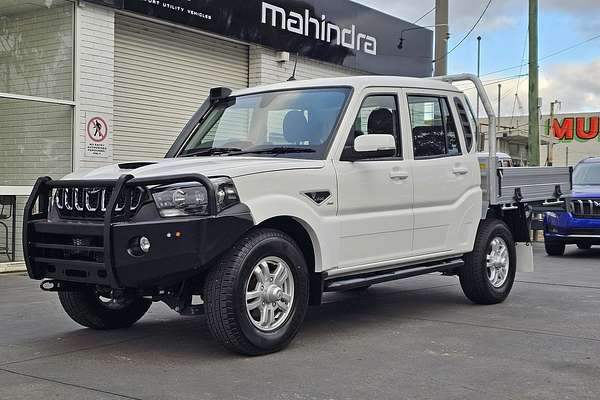 2023 Mahindra PIK-UP S11 4X4