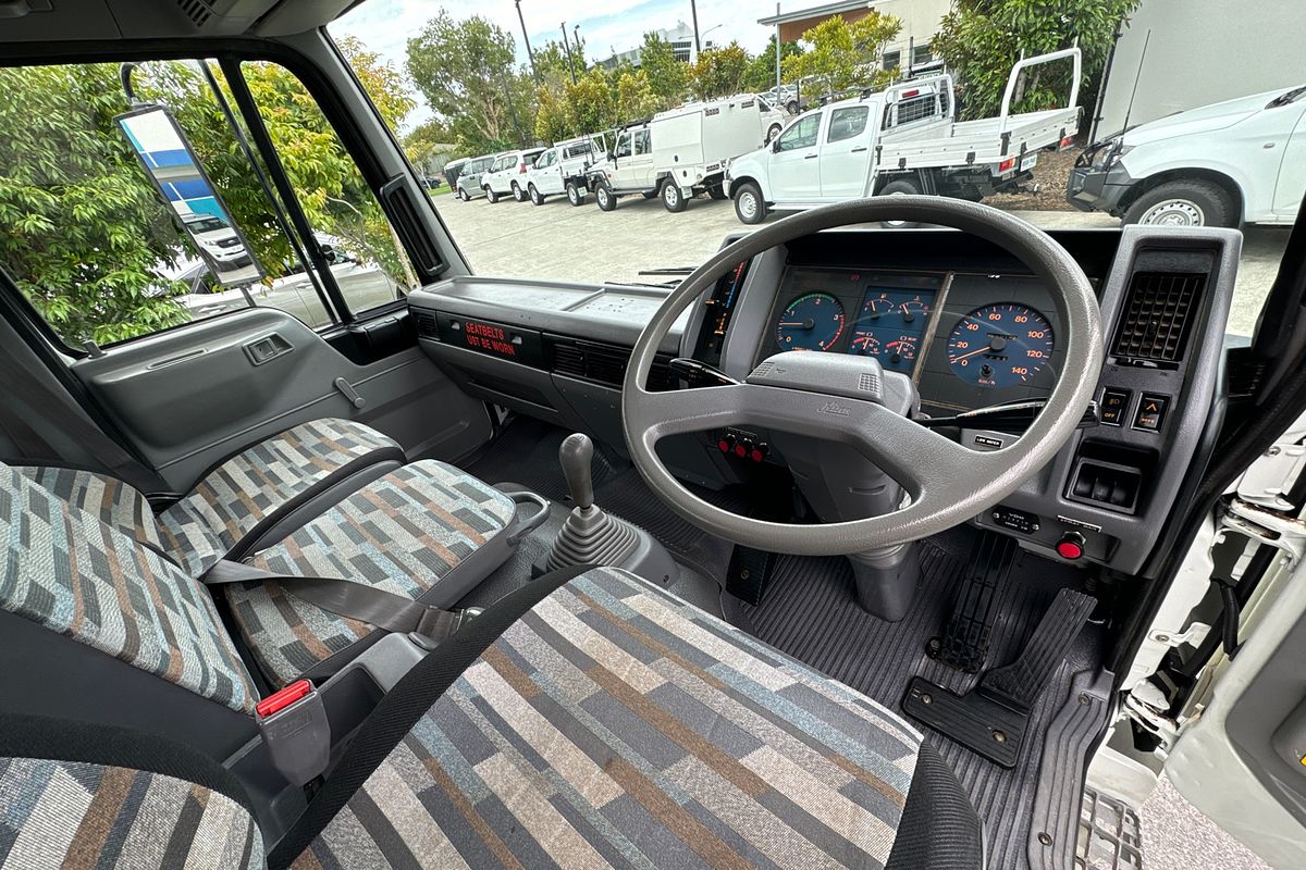 1996 Hino FT 4X4 KESTREL