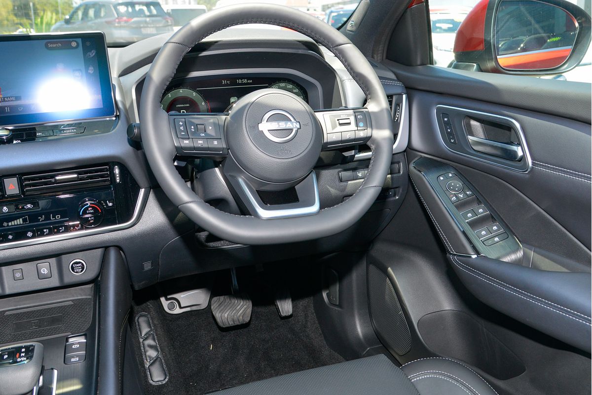 2024 Nissan QASHQAI Ti J12