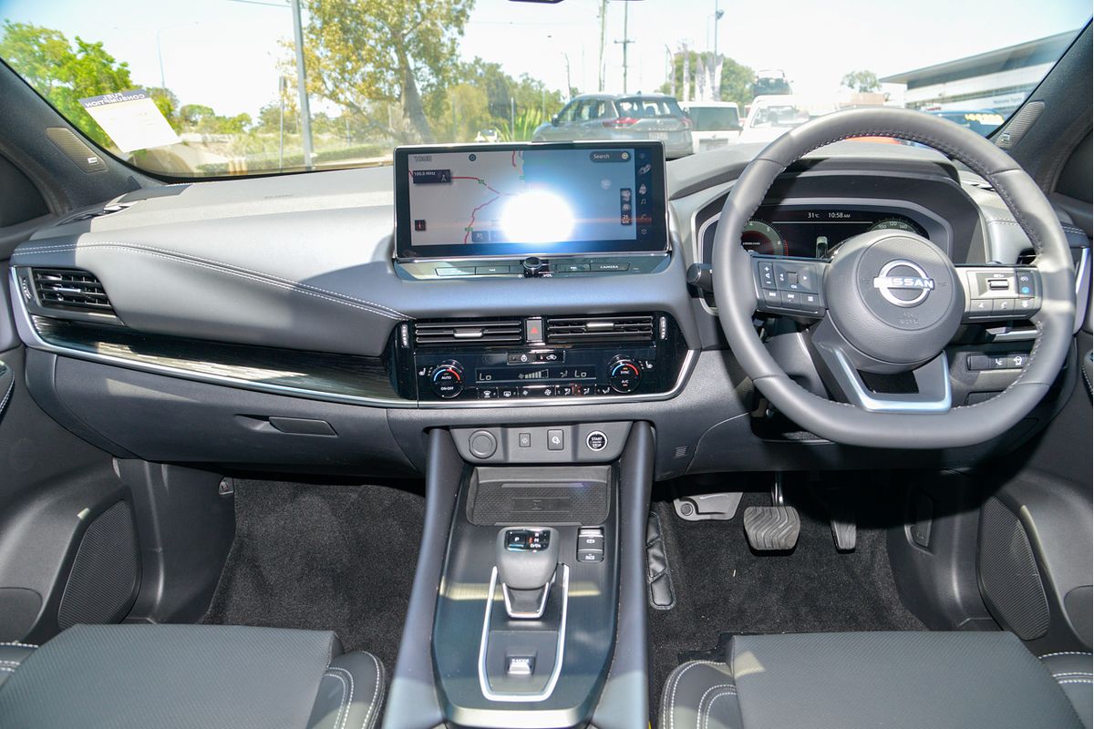 2024 Nissan QASHQAI Ti J12