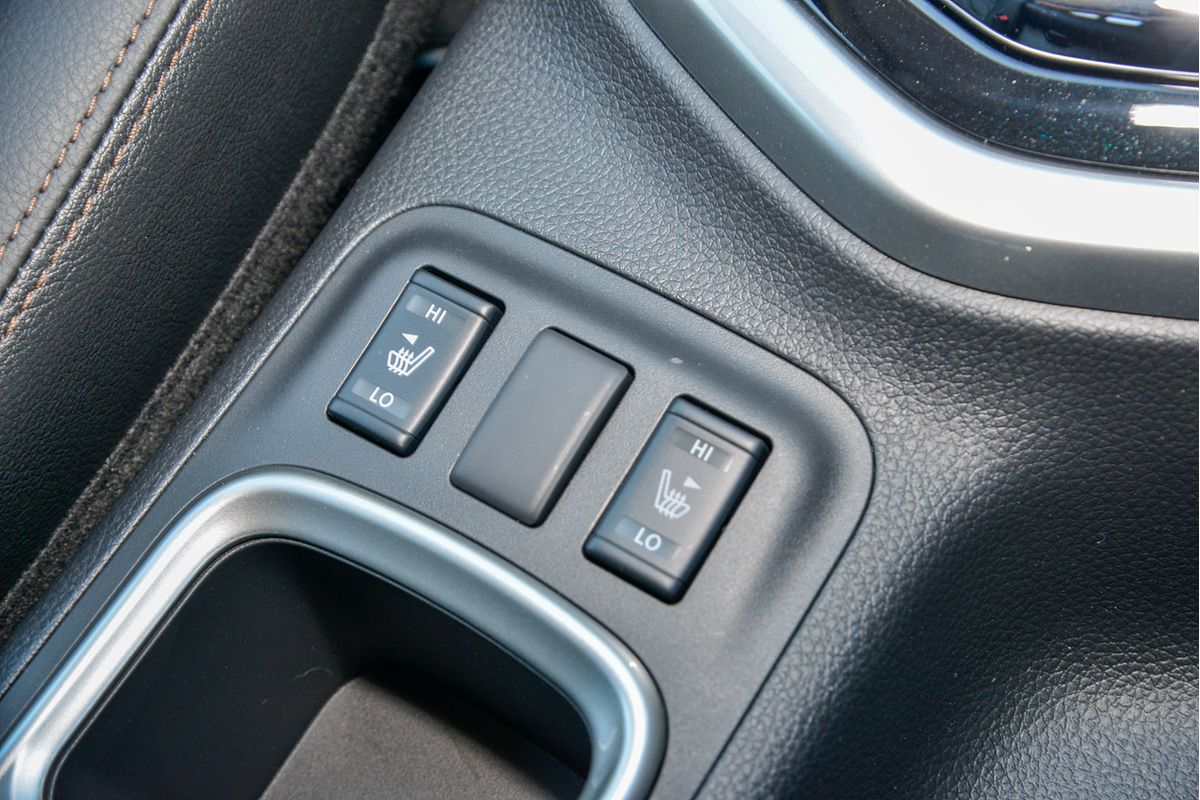 2024 Nissan Navara ST-X D23 4X4