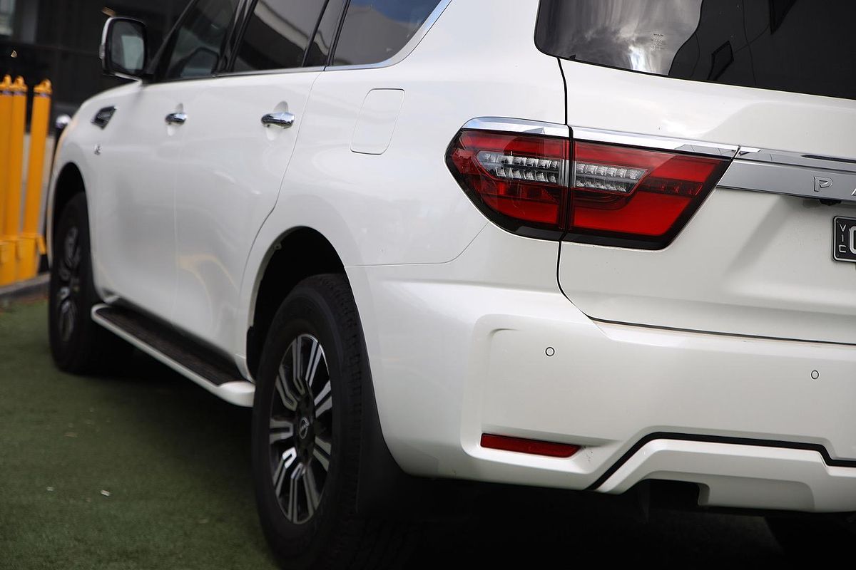 2022 Nissan Patrol Ti-L Y62