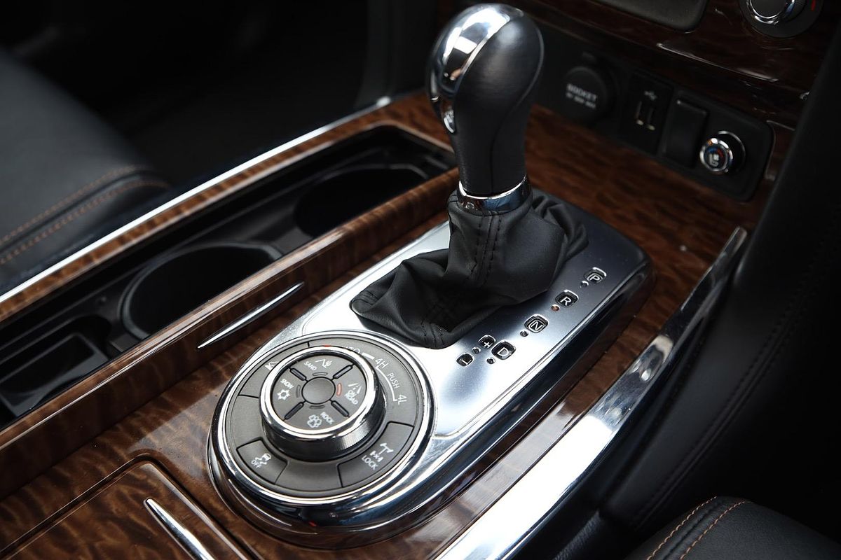 2022 Nissan Patrol Ti-L Y62