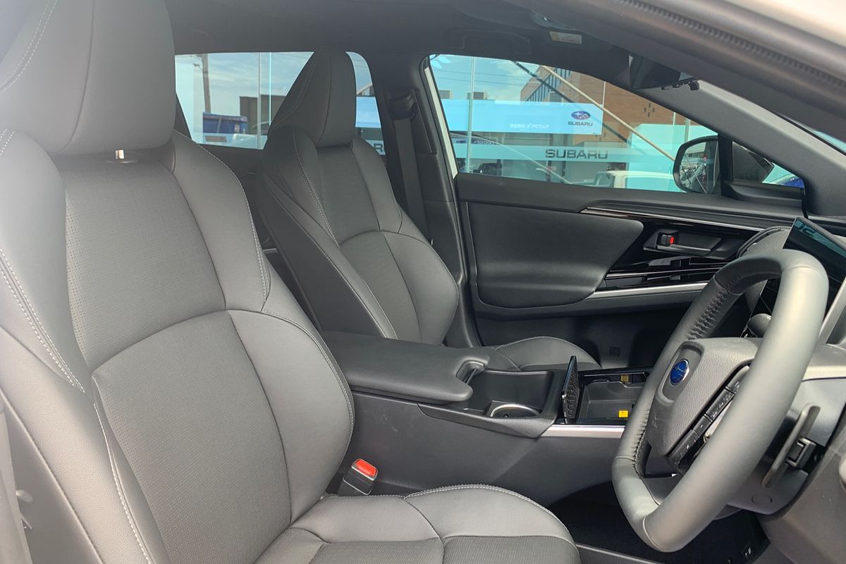 2023 Subaru Solterra AWD E1-1
