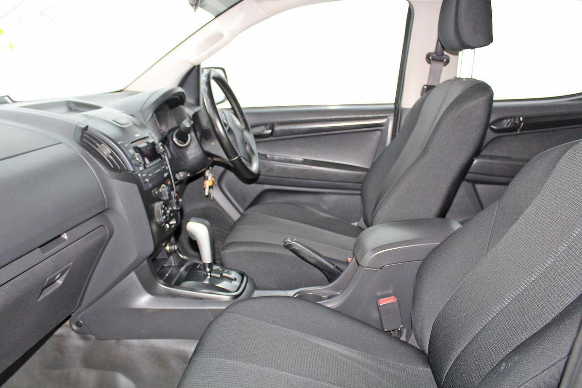 2016 Isuzu D-MAX SX High Ride Rear Wheel Drive