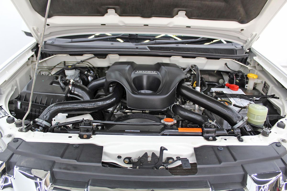 2016 Isuzu D-MAX SX High Ride Rear Wheel Drive