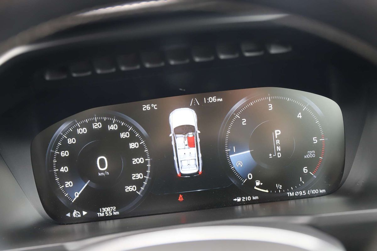 2018 Volvo XC90 D5 R-Design