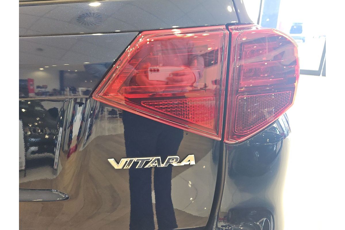 2023 Suzuki Vitara Limited Edition LY Series II