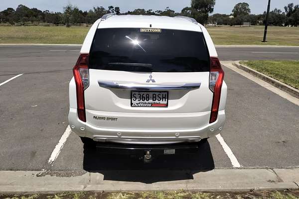 2017 Mitsubishi Pajero Sport Exceed QE