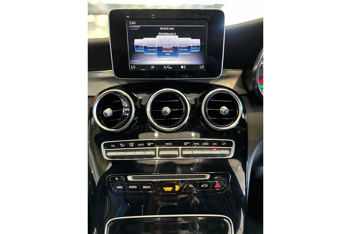 2017 Mercedes-Benz C-Class C200 W205