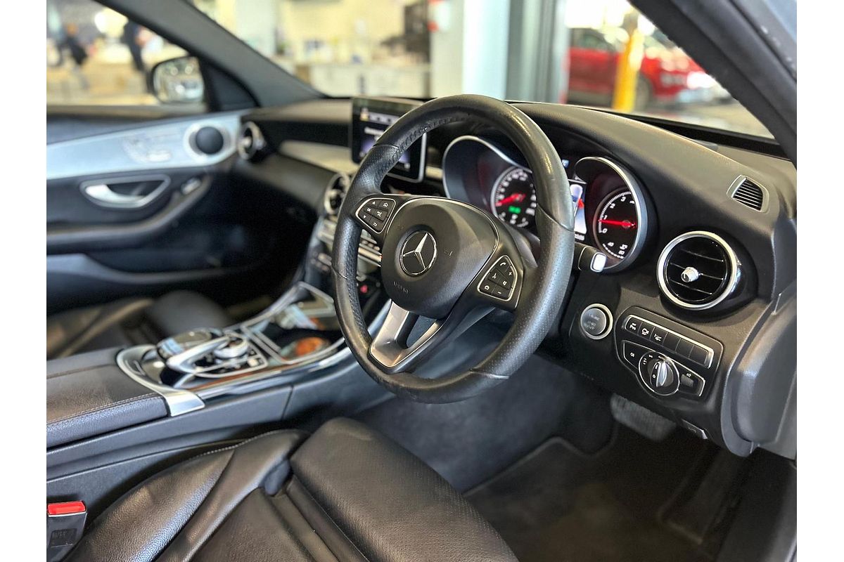 2017 Mercedes-Benz C-Class C200 W205