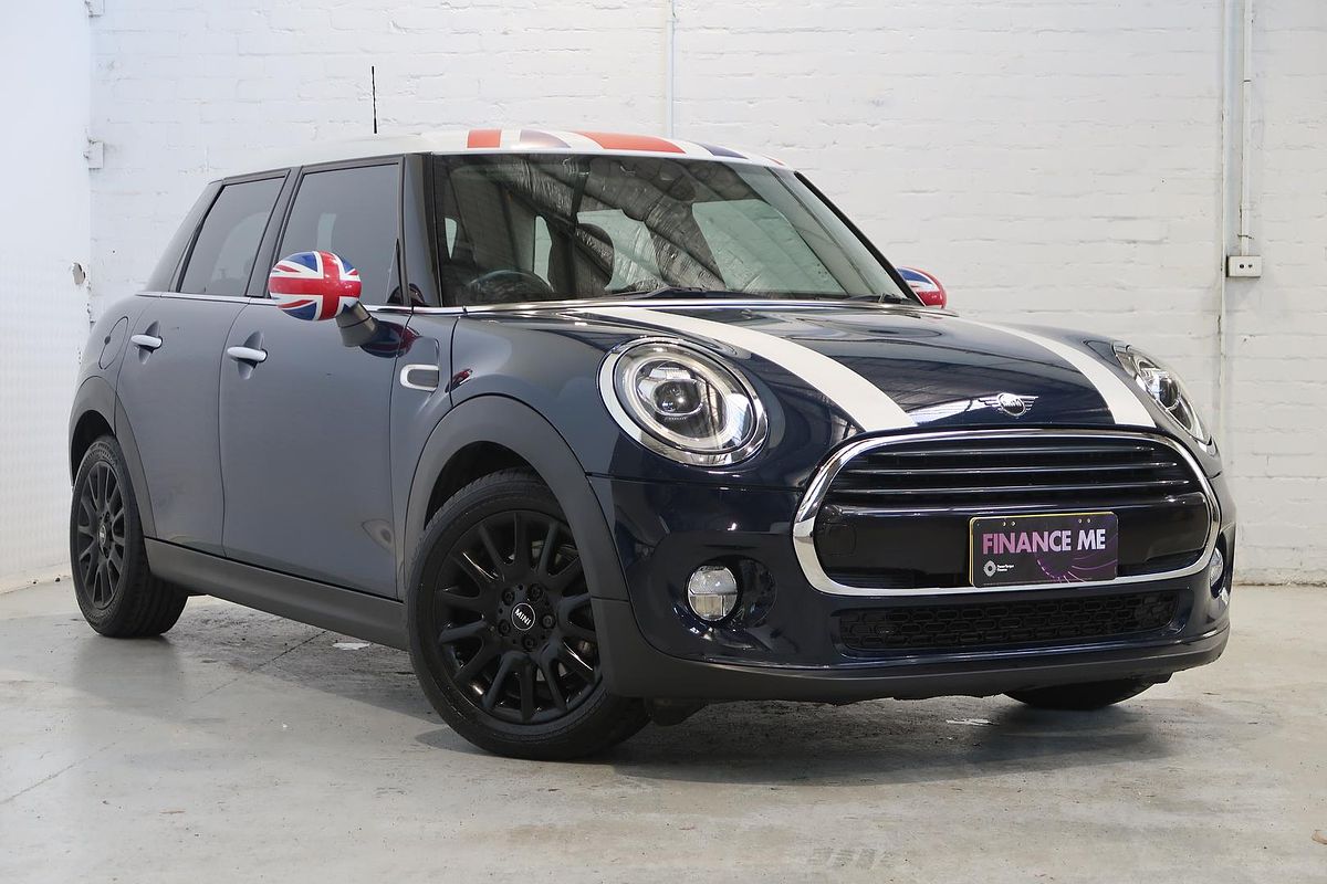 2018 MINI Hatch Cooper F55 LCI