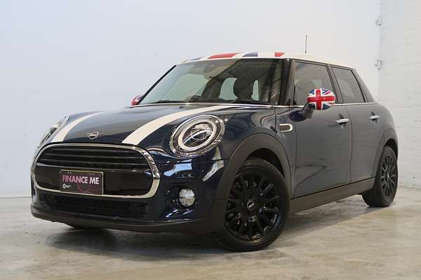 2018 MINI Hatch Cooper F55 LCI
