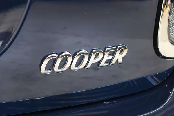 2018 MINI Hatch Cooper F55 LCI