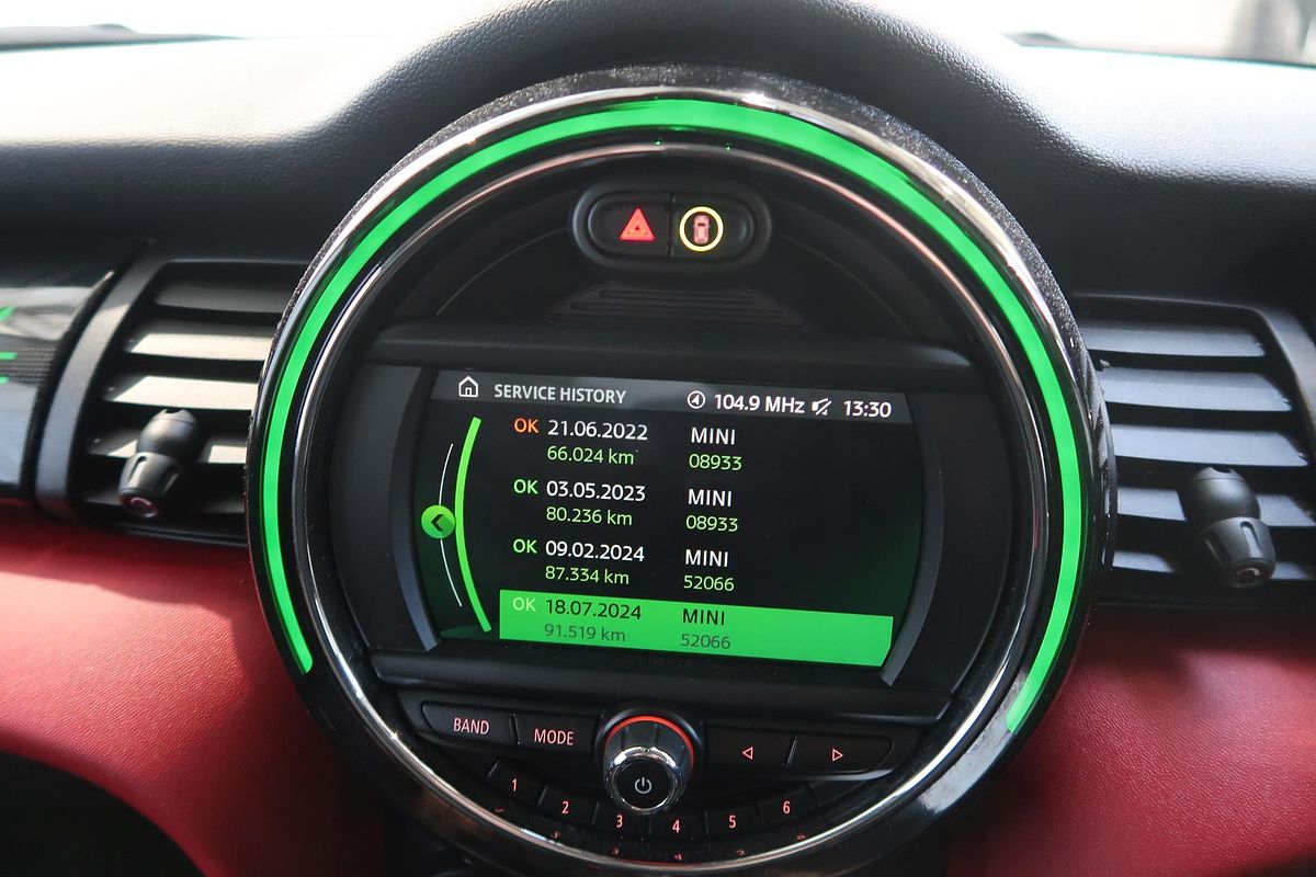2018 MINI Hatch Cooper F55 LCI