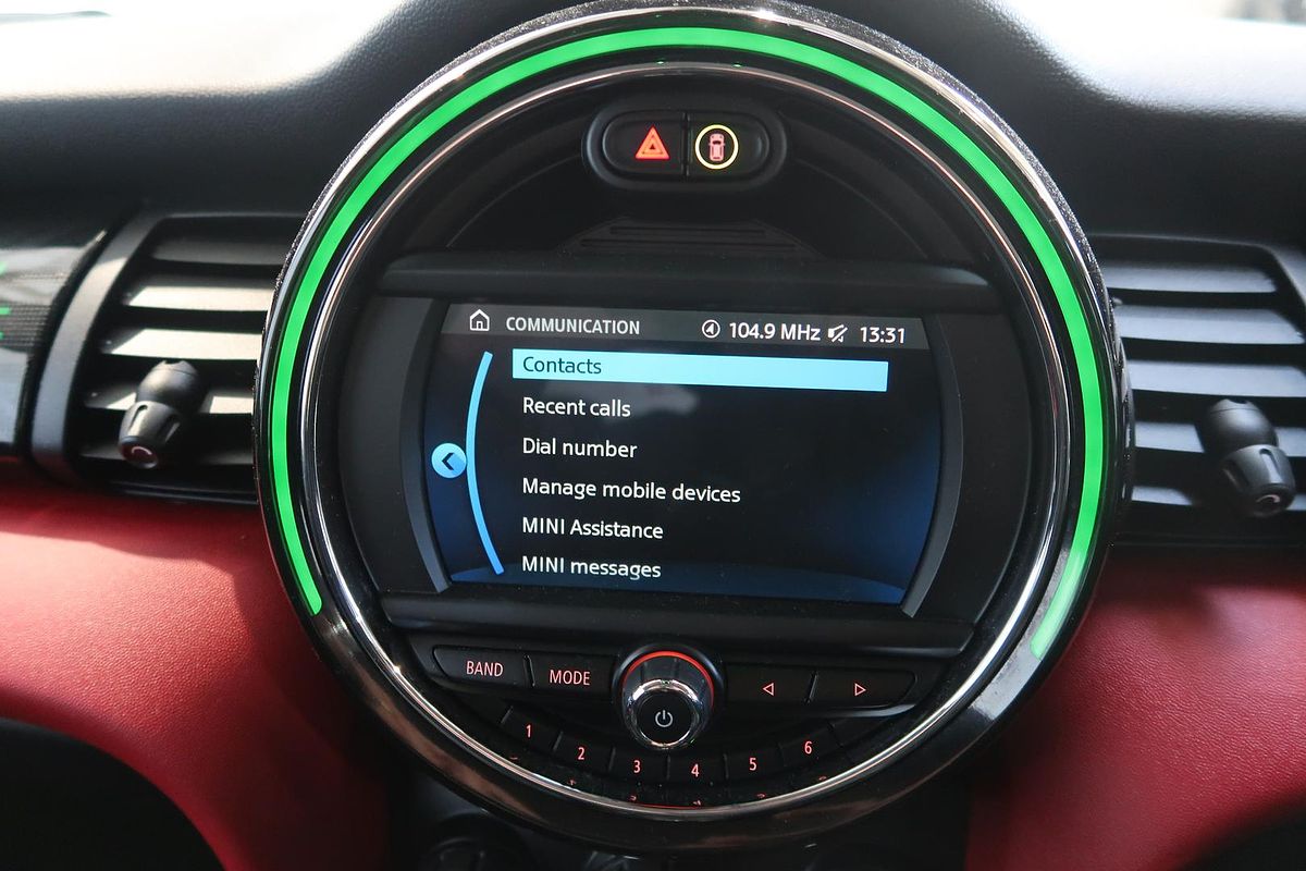 2018 MINI Hatch Cooper F55 LCI