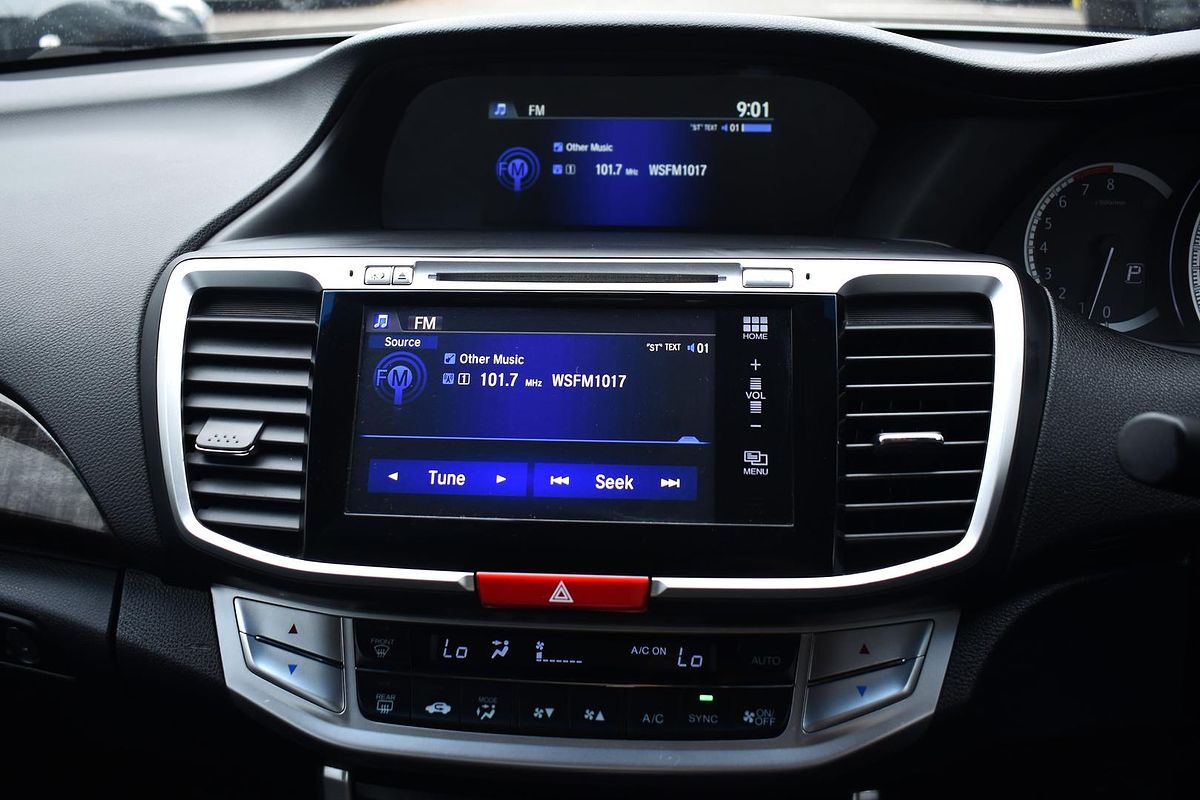 2014 Honda Accord VTi-S 9th Gen
