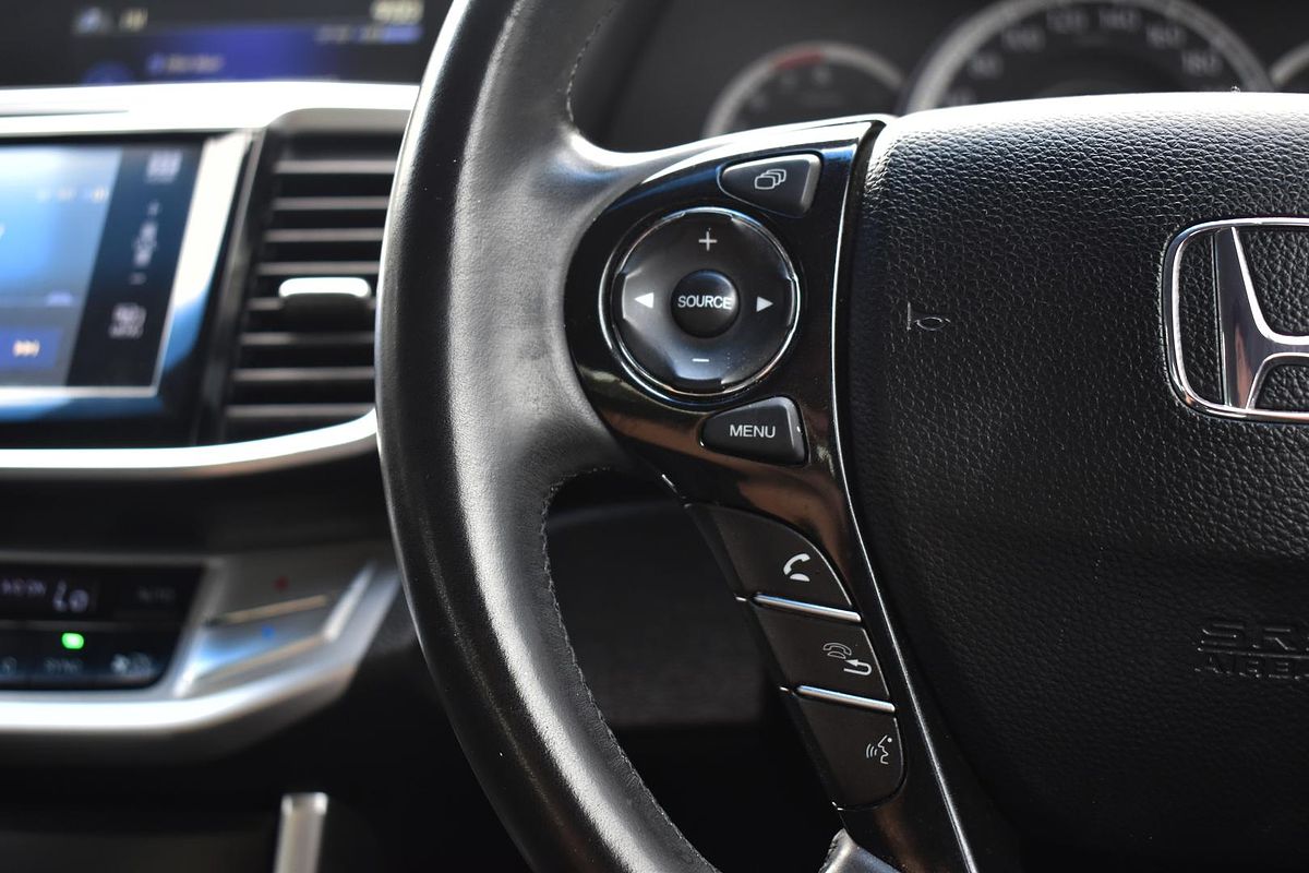 2014 Honda Accord VTi-S 9th Gen