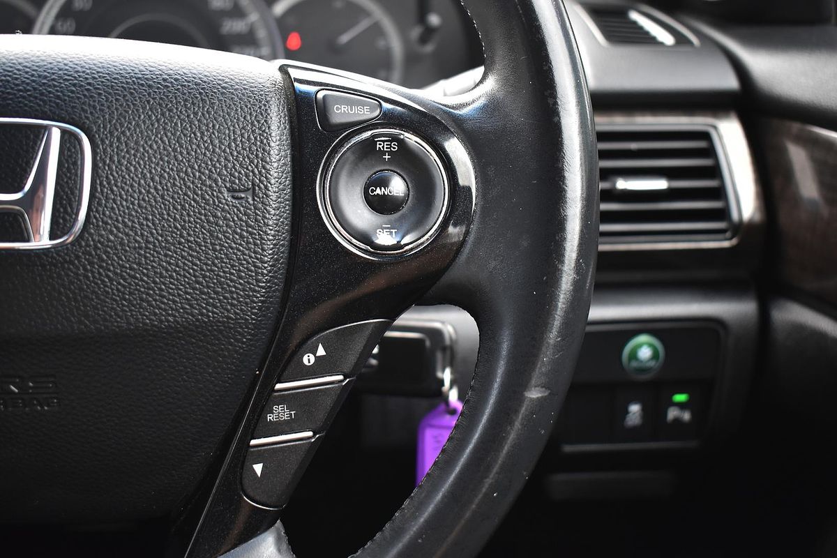 2014 Honda Accord VTi-S 9th Gen