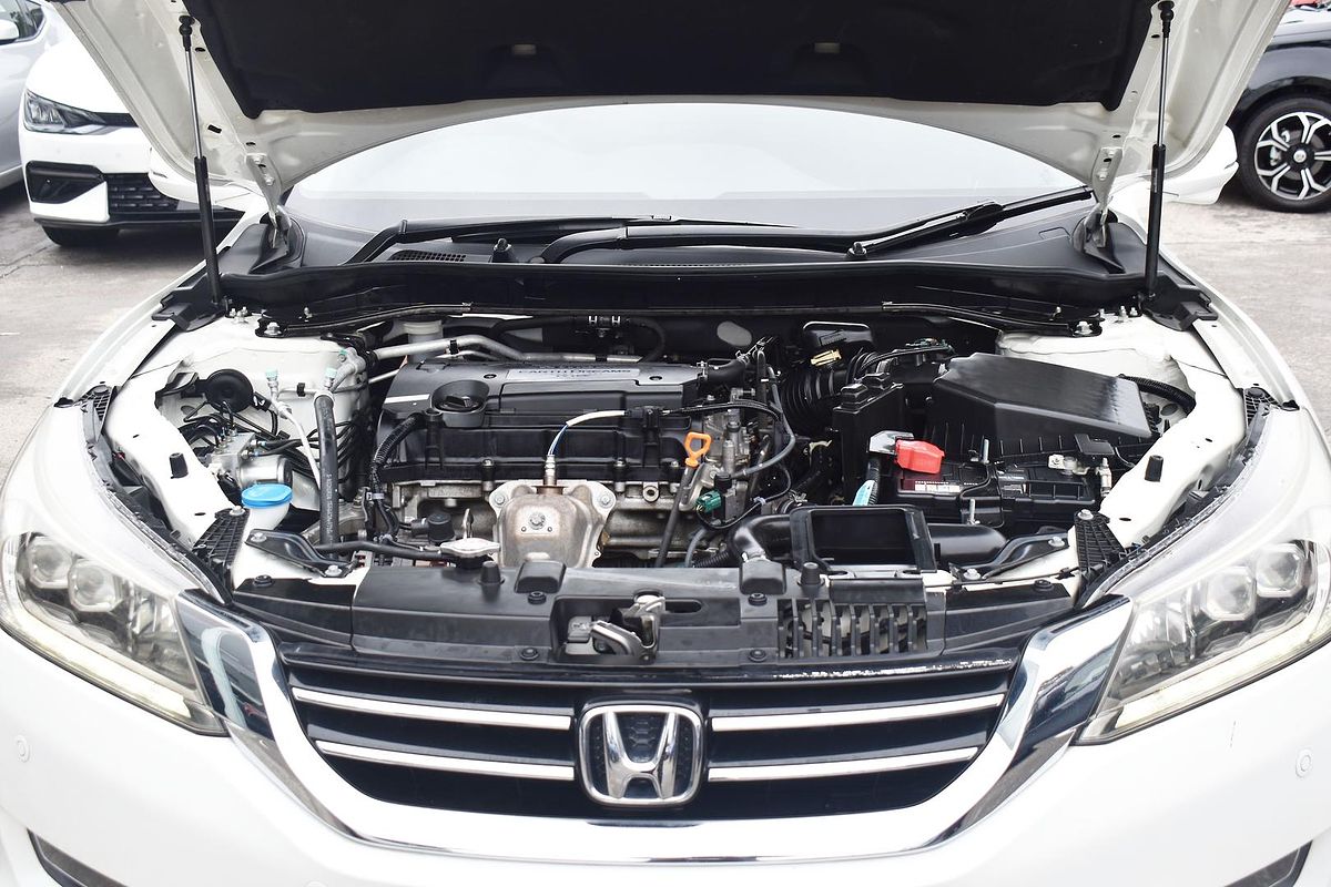 2014 Honda Accord VTi-S 9th Gen