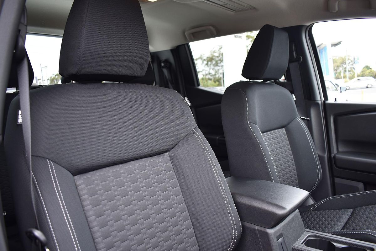 2024 Mitsubishi Triton GLX-R MV 4X4