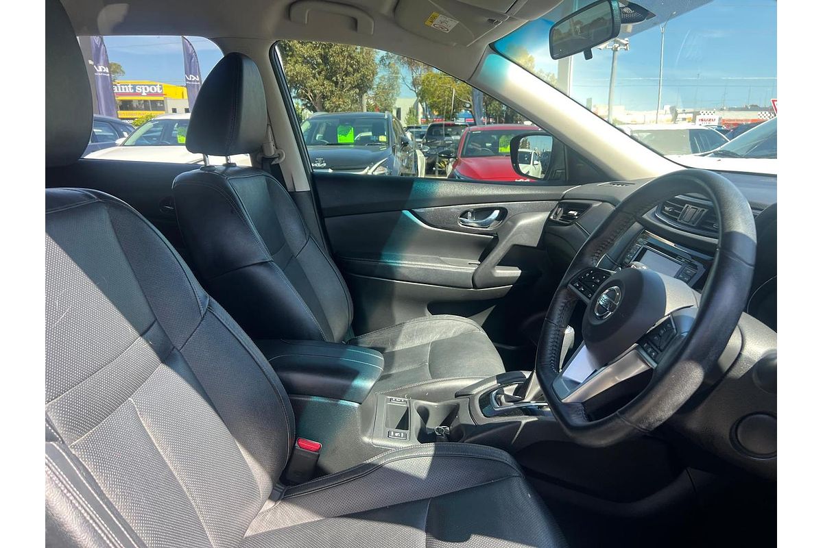 2017 Nissan X-TRAIL ST-L T32