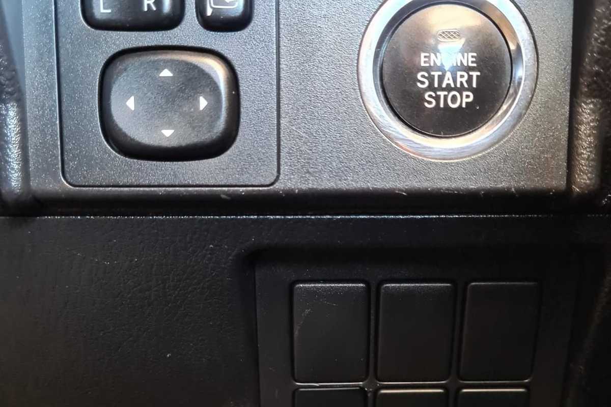 2012 Toyota LANDCRUISER PRADO GXL KDJ150R