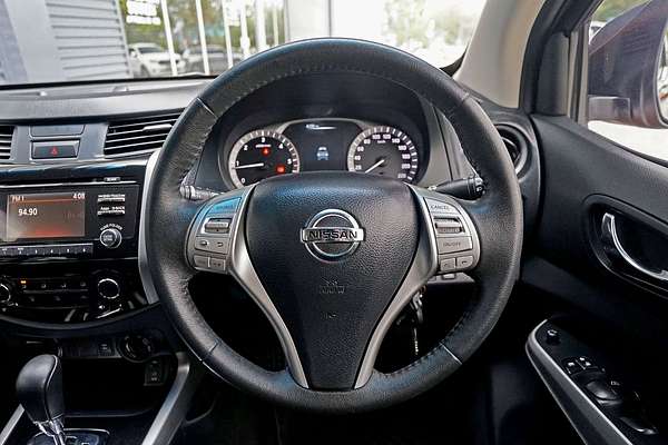 2015 Nissan Navara ST D23 4X4