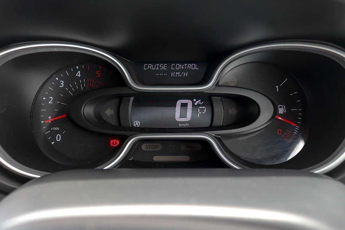 2022 Renault Trafic Premium 125kW X82 LWB
