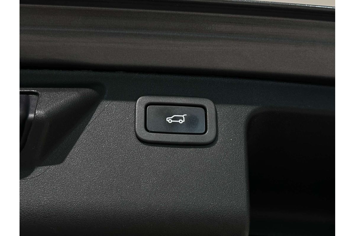 2018 Land Rover Discovery Sport Si4 177kW SE L550