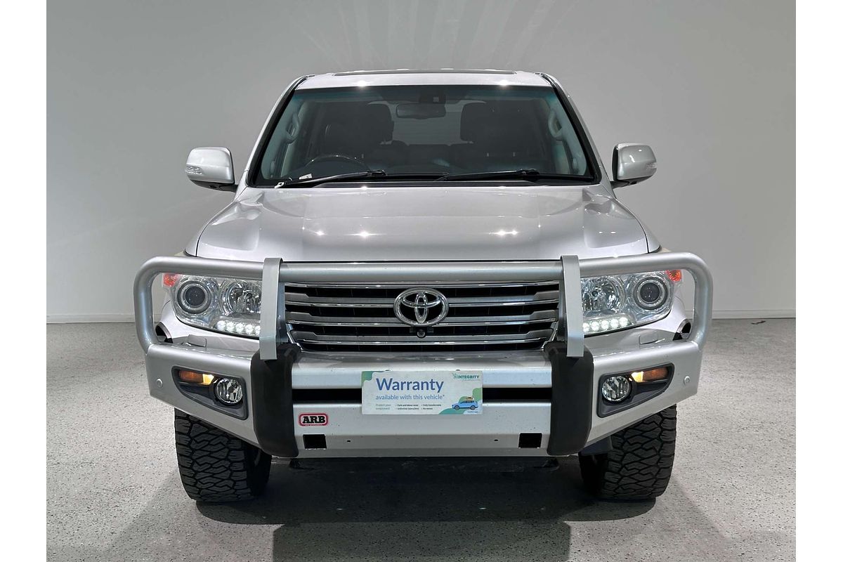 2013 Toyota Landcruiser Sahara VDJ200R