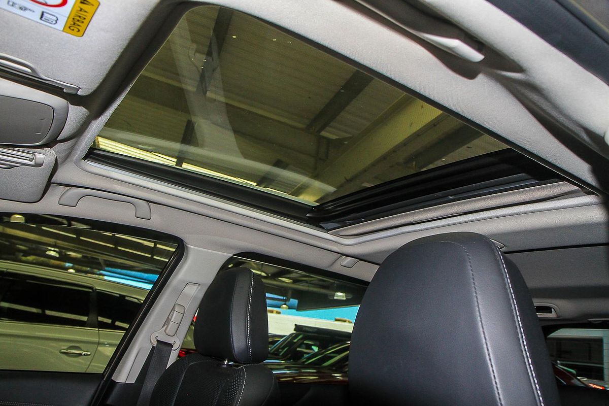 2022 Subaru Forester 2.5i-S S5