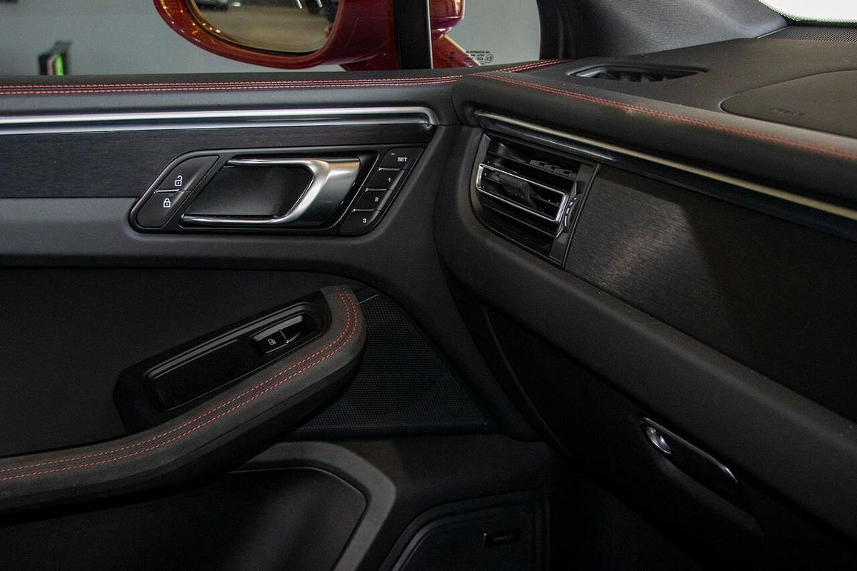 2021 Porsche Macan GTS 95B