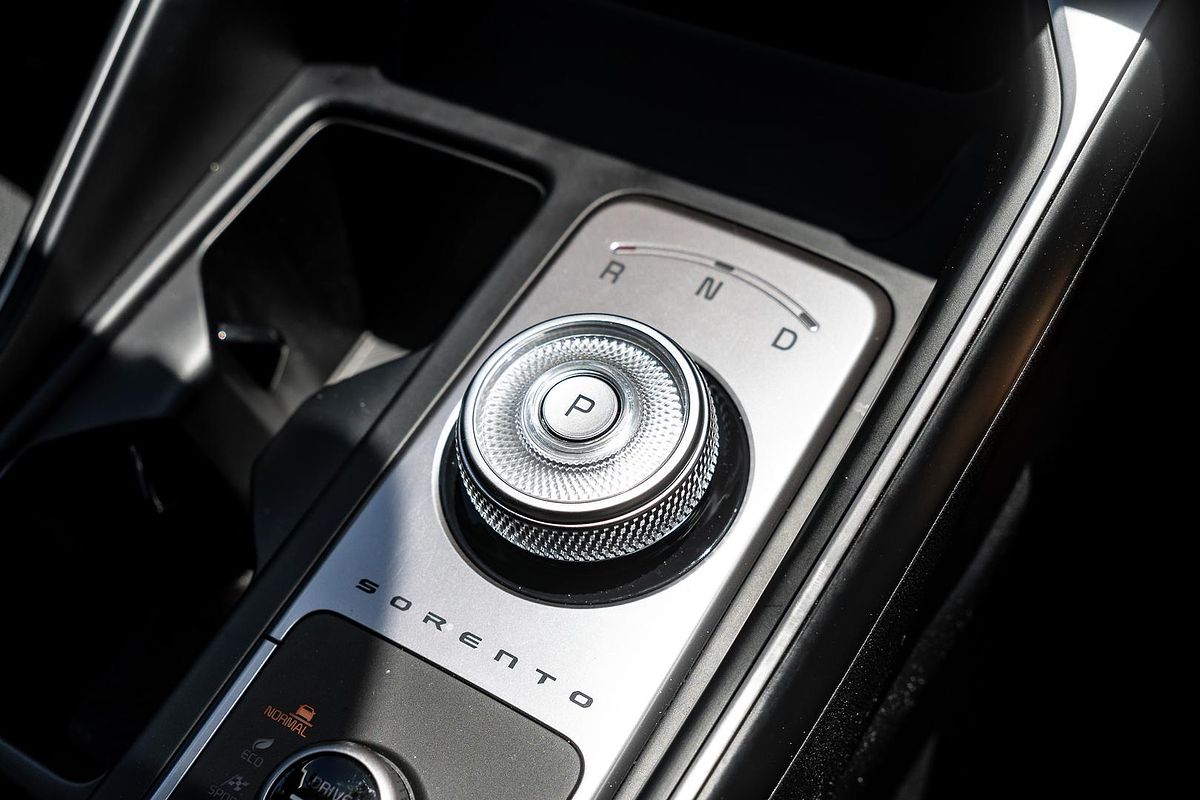 2024 Kia Sorento S MQ4 PE